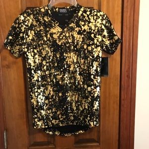 7 Souls Black & Gold Metallic Tee NWT
